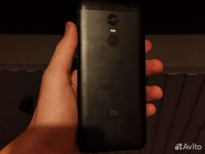 Xiaomi Redmi 5 Plus, 4/64 ГБ