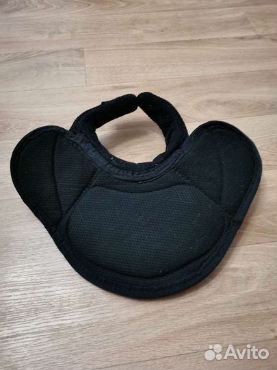 Защита шеи вратарская