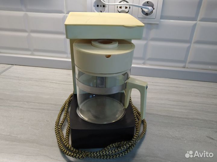 Кофеварка Бодрость