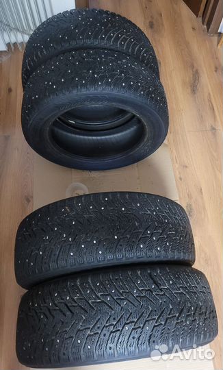 Nokian Tyres Hakkapeliitta 8 215/55 R16