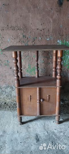 Старый приёмник времён СССР