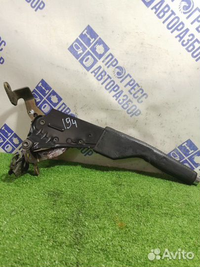 Ручка ручного тормоза Skoda Superb седан 1.8 AWT