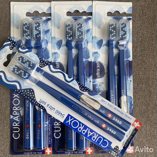Curaprox зубная щетка 5460