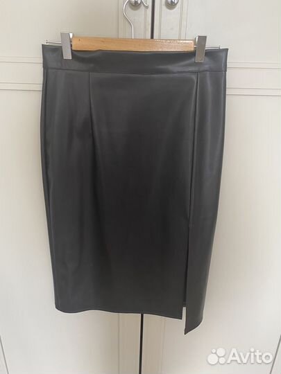 Юбка кожаная миди
