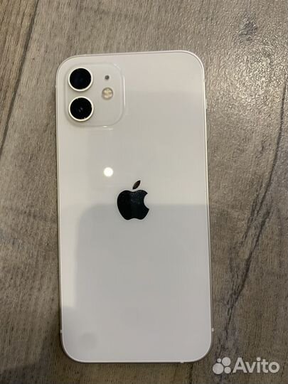 iPhone 12, 64 ГБ