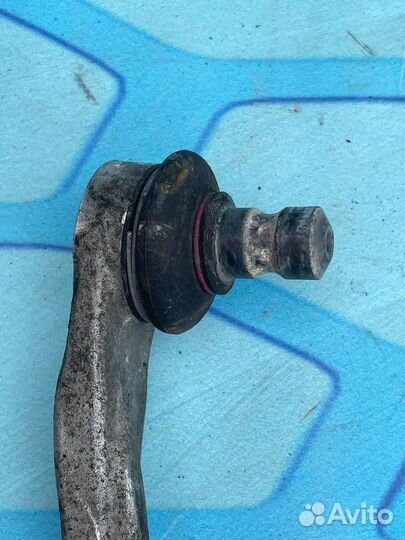 Рычаг передний верхний левый 8K0407509A