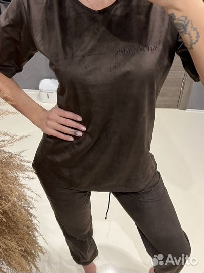 Спортивный костюм женский новый