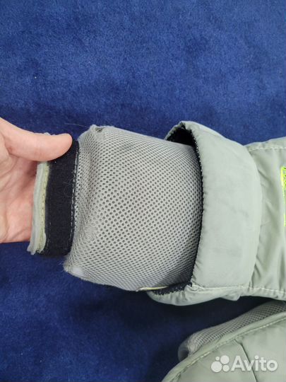 Вратарский нагрудник vaughn V8 PRO carbon