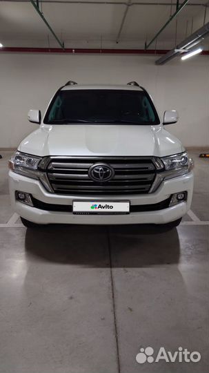 Toyota Land Cruiser, 2015