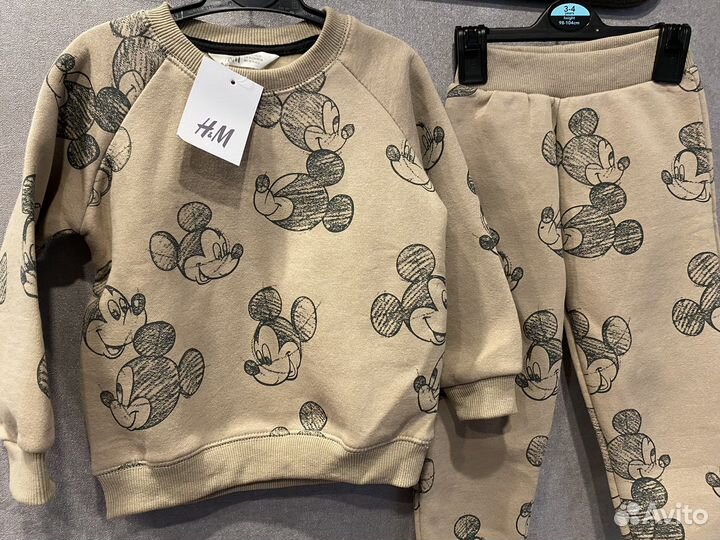 Костюм H&M новый 104