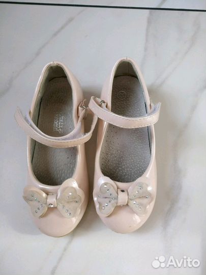 Туфли бежевые для девочки, размер 25