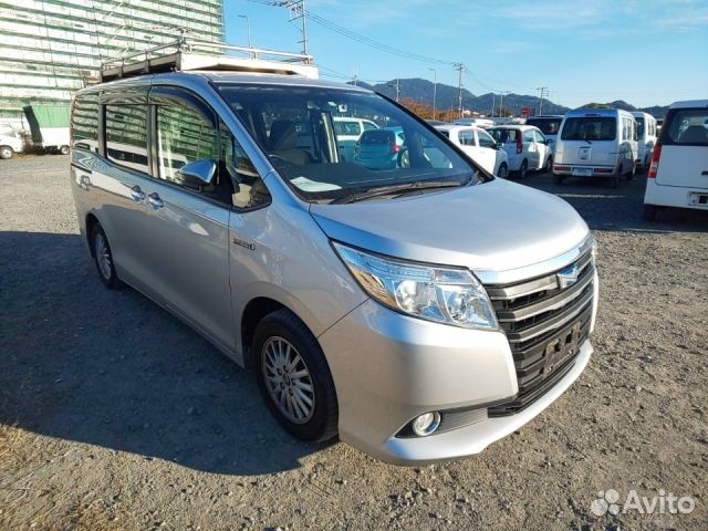 Багажник на крышу лестница Toyota Noah Voxy Esquir
