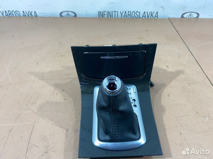 Накладка селектора АКПП Infiniti Qx50 Ex25 Ex37