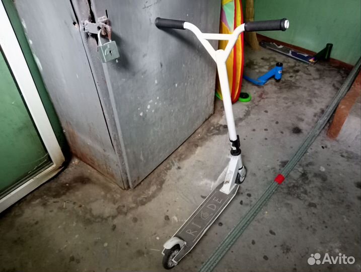 Трюковой самокат