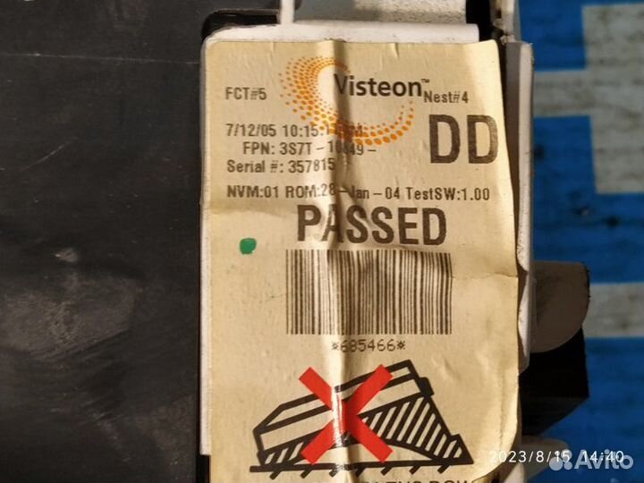 Панель приборов Ford Mondeo 00-07