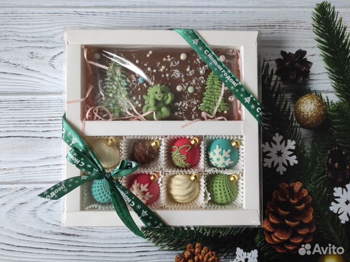 Новогодние шоколадные наборы
