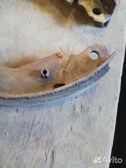 Тормозные колодки Opel Corsa