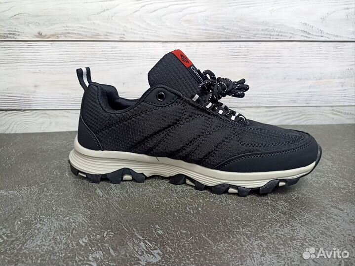 Мужские кроссовки