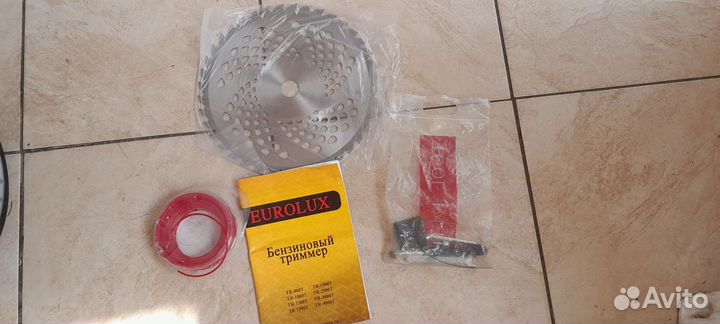 Триммер бензиновый