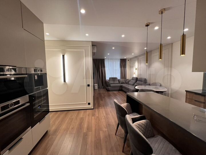 3-к. квартира, 92 м², 7/28 эт.