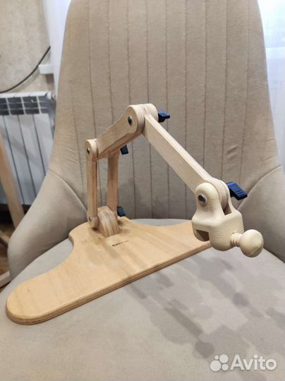 Держатель для пялец, станок для вышивания Нурге