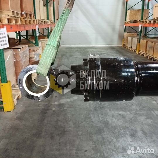 Гидроцилиндр стрелы Caterpillar 324D