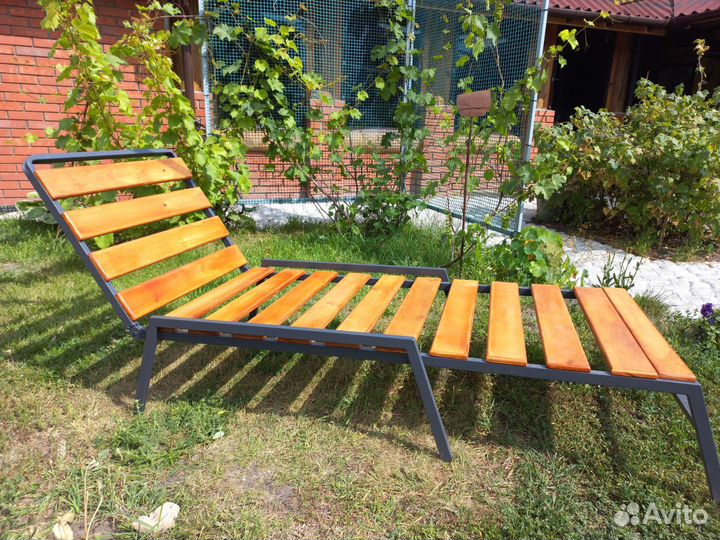 Шезлонг
