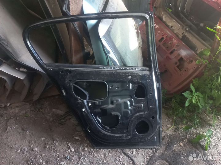 Задняя левая дверь на опель астра н 13года