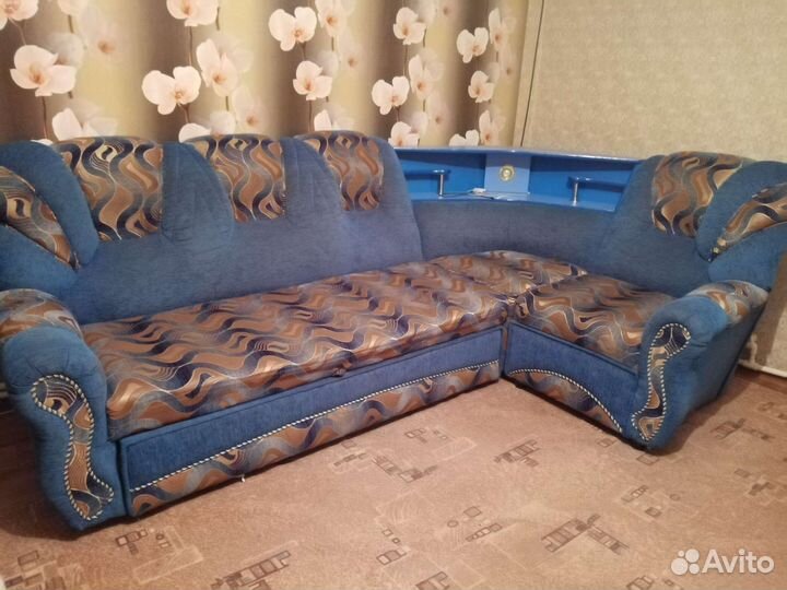 Угловой диван