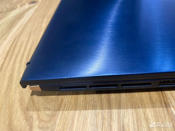 Ноутбук Zenbook asus UX534F (ультрабук) GTX 1650