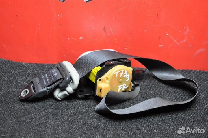 Ремень безопасности передний правый toyota corol