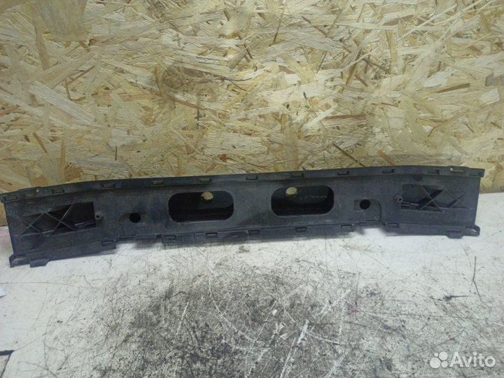 Усилитель бампера передний Volvo V50 универсал