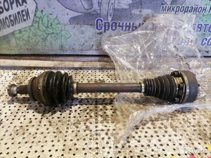 Привод передний левый Volkswagen Polo