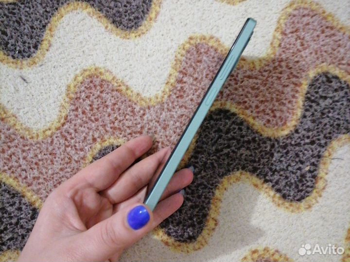 Xiaomi Redmi, 4 ГБ