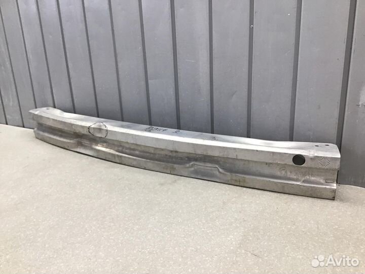 Усилитель заднего бампера Porsche Macan 2014