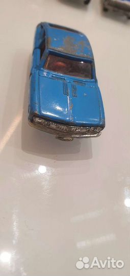 Моделька машинки