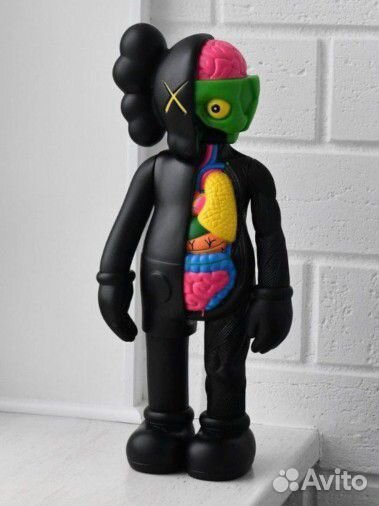 BearBrick Kaws