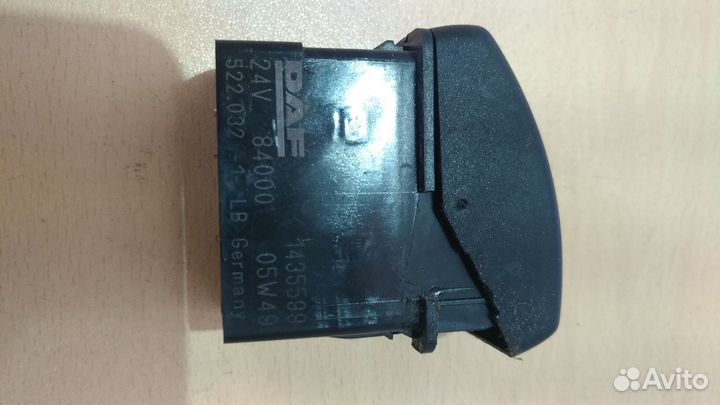 Кнопка многофункциональная 1435599 DAF