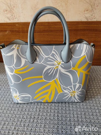 Продаю 2 сумки дамскую и дорожную