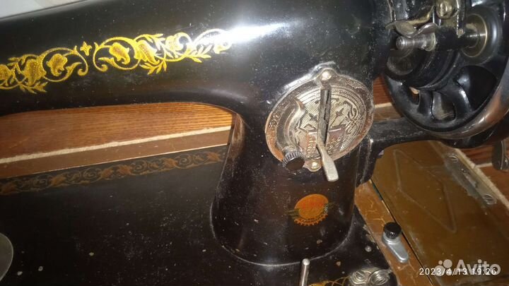 Швейная машина подольская