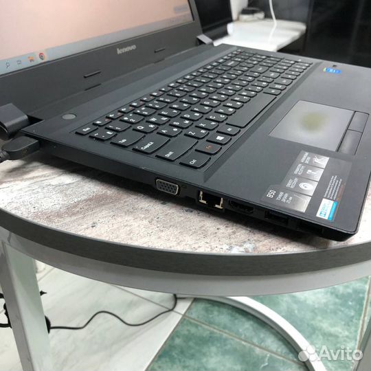 Ноутбук lenovo G50-30 SSD 120/4Г/15.6 дюймов