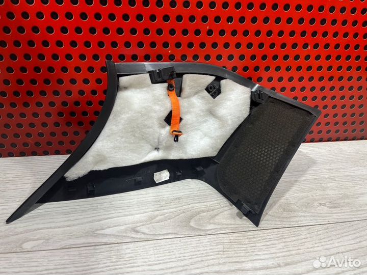 Обшивка салона Porsche Cayenne 958 2016