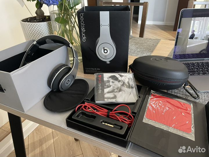 Наушники Beats Studio 2012