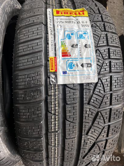 Pirelli Winter Sottozero II 245/45 R19 и 275/40 R19