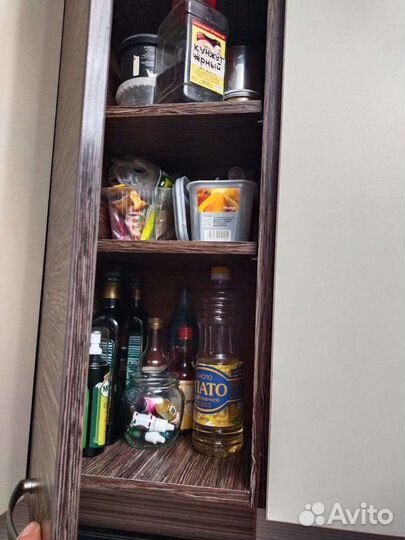 Кухонный навесной угловой шкаф