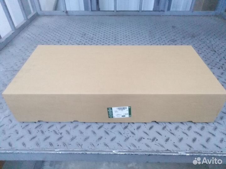 Замок двери задней левый Land Rover Discovery 5