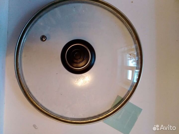 Крышки стеклянные б/у