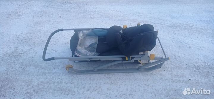 Продам санки