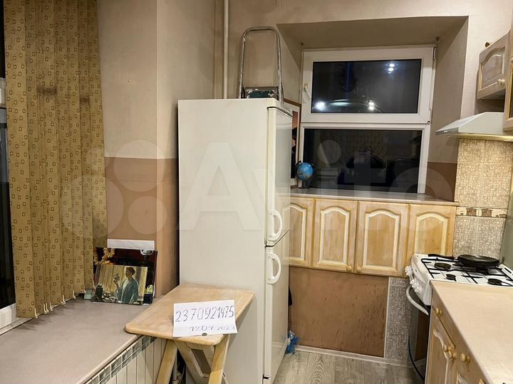 2-к. квартира, 50 м², 3/6 эт.