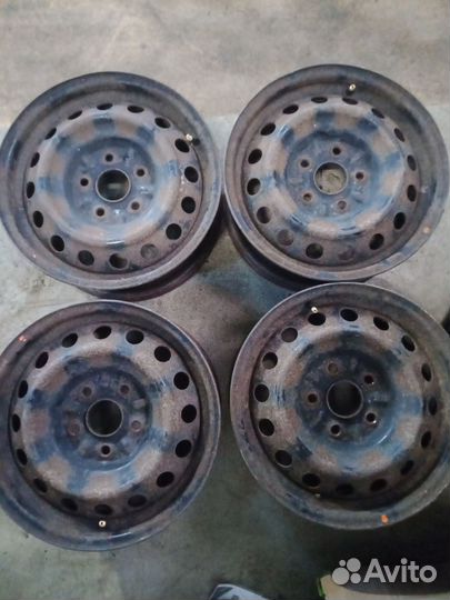 Диски R15 на Тойоту